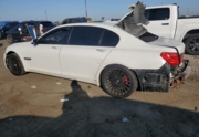 BMW 750, 4.4 l